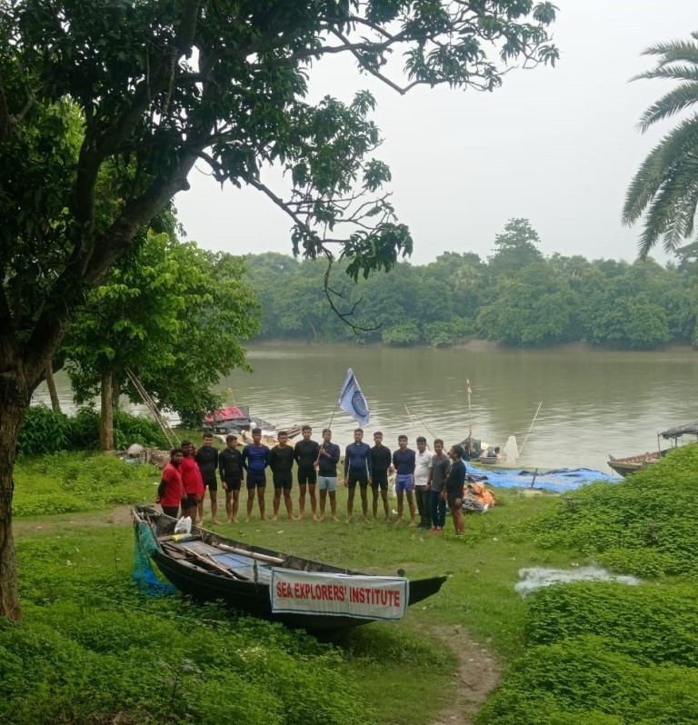 Mock drill at 58 gate, Uluberia of batch no. 243 (WBP)